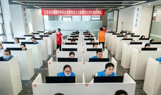 锡林郭勒执业医师考试哪个机构学习靠谱呢-(锡林郭勒执业医师考试靠谱机构)