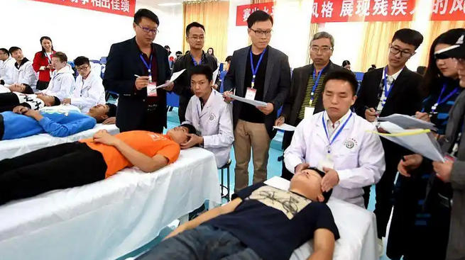 武隆区执业药师就业指导，能做什么具体工作-(武隆区执业药师就业方向)